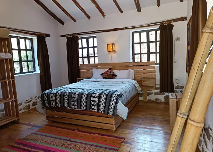 Tika Lodge