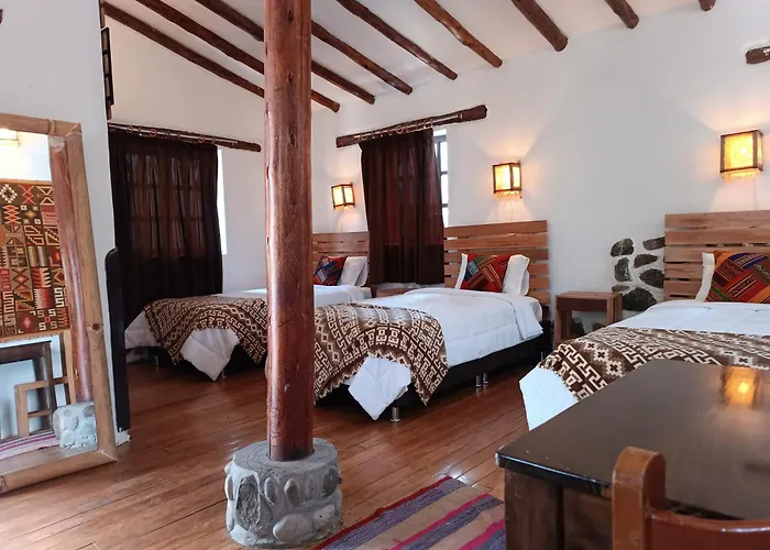 Tika Ollantaytambo